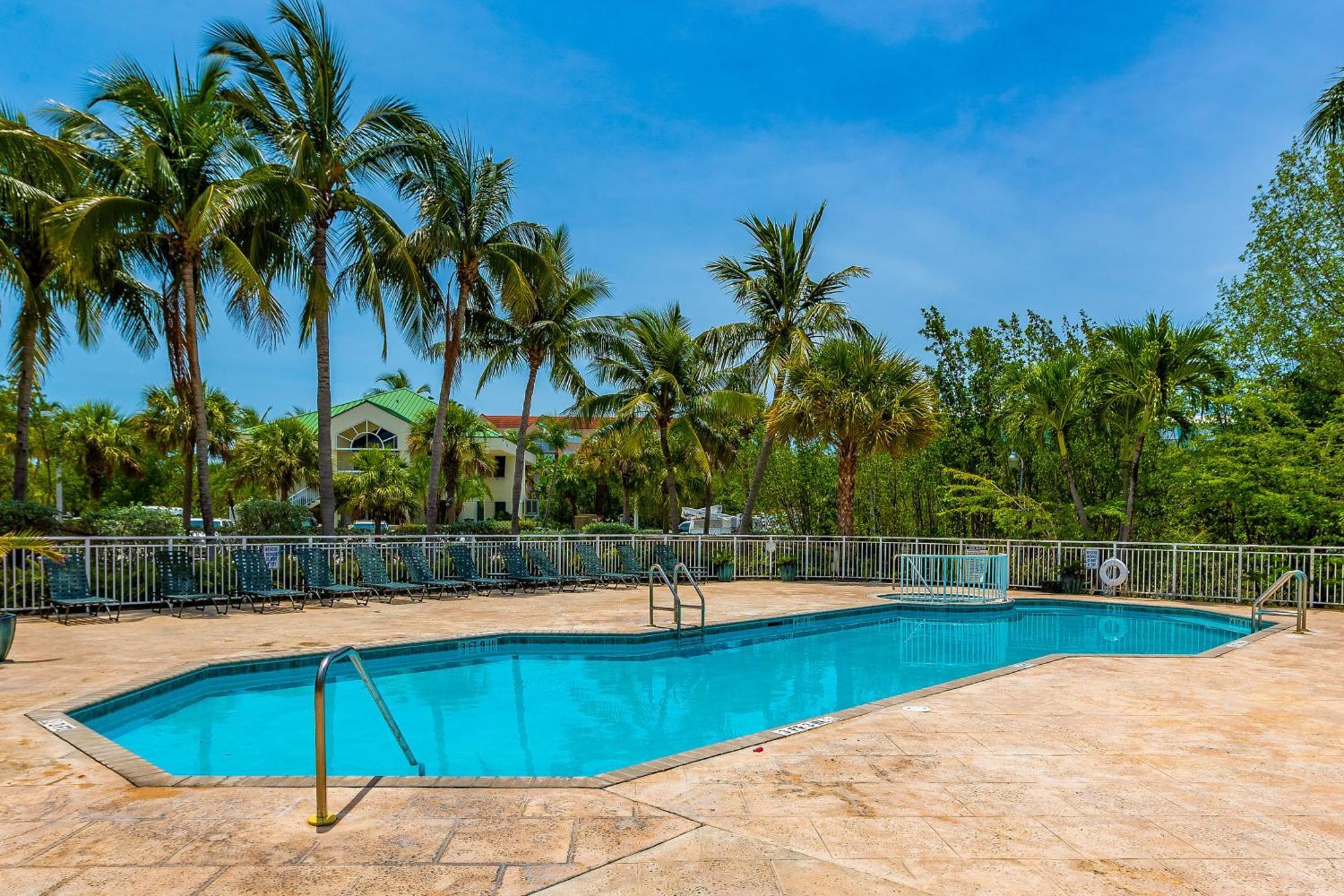 Sunrise Suites - Sea Breeze Suite 101 Key West Zimmer foto